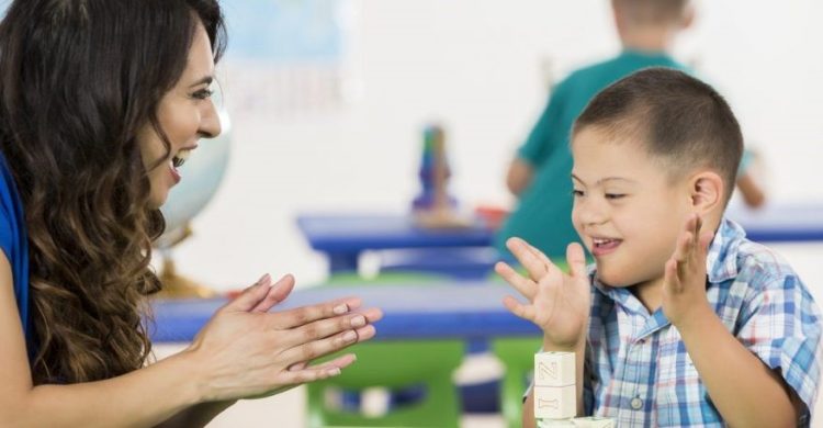 Pentingnya Lingkungan Belajar yang Ramah Siswa di Sekolah Luar Biasa