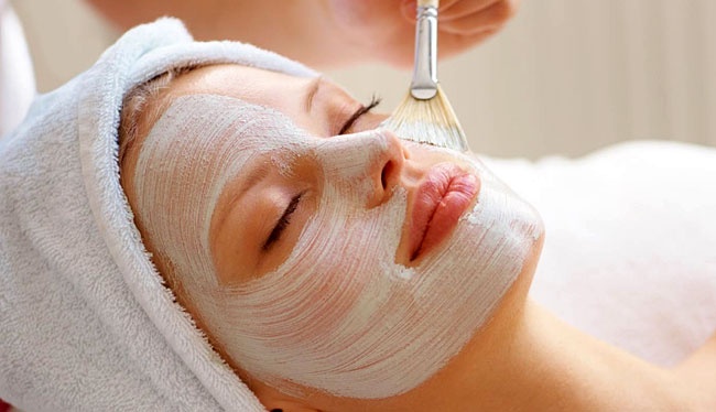 treatment facial wajah